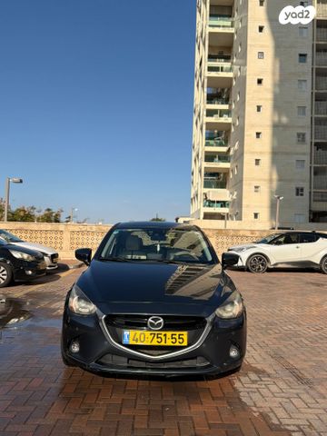 מודעת רכב מאזדה 2
