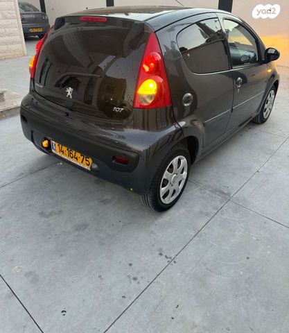 מודעת רכב פיג'ו 107