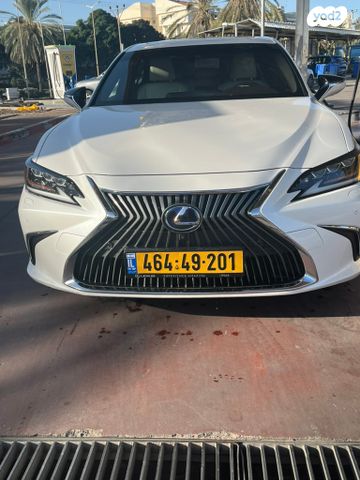 מודעת רכב לקסוס ES