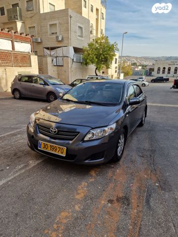 מודעת רכב טויוטה קורולה