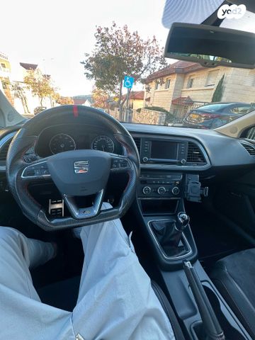 מודעת רכב סיאט לאון