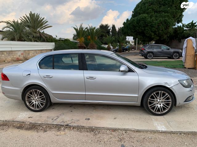 מודעת רכב סקודה סופרב