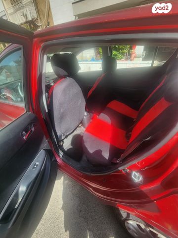 מודעת רכב יונדאי i20