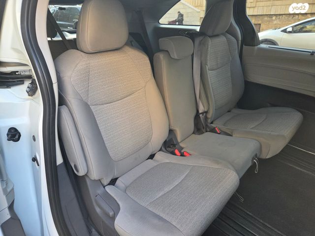 טויוטה סיינה