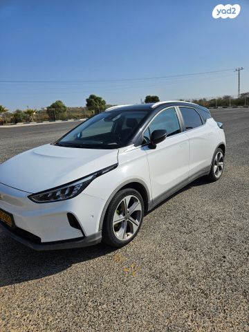 מודעת רכב ג׳ילי Geometry C