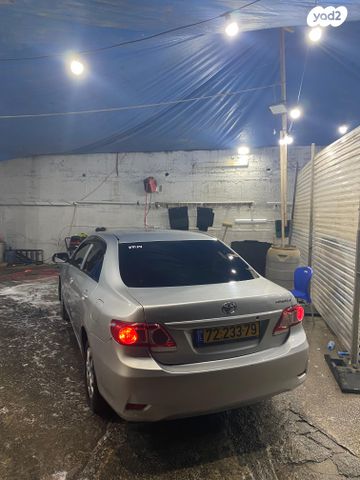 טויוטה קורולה
