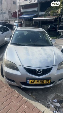 מודעת רכב מאזדה 3