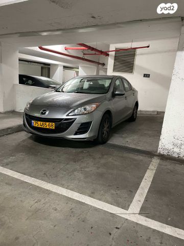 מודעת רכב מאזדה 3