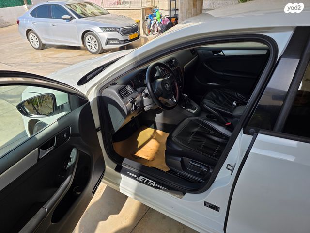 פולקסווגן ג'טה 