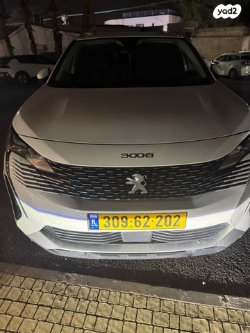 פיג'ו 3008