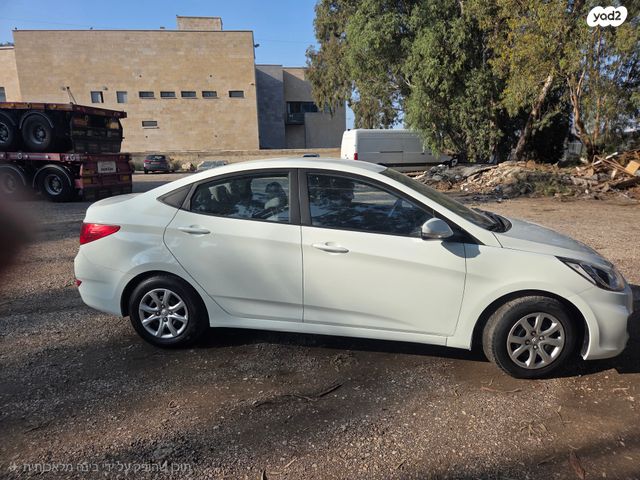 יונדאי אקסנט i25