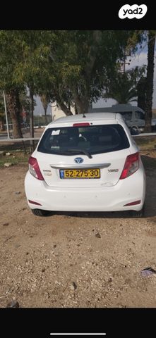 טויוטה יאריס