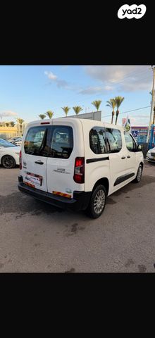 טויוטה פרואייס סיטי