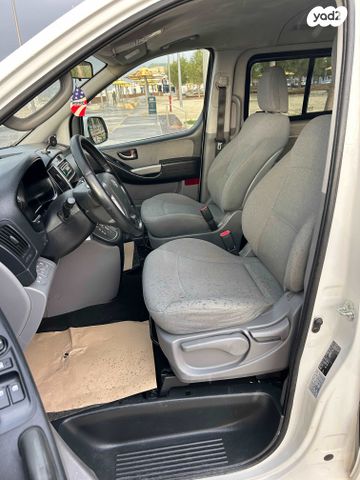 יונדאי H-1 / i800