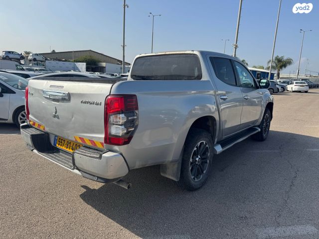 מיצובישי טרייטון / L200