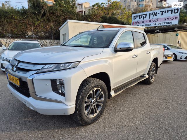 מיצובישי טרייטון / L200