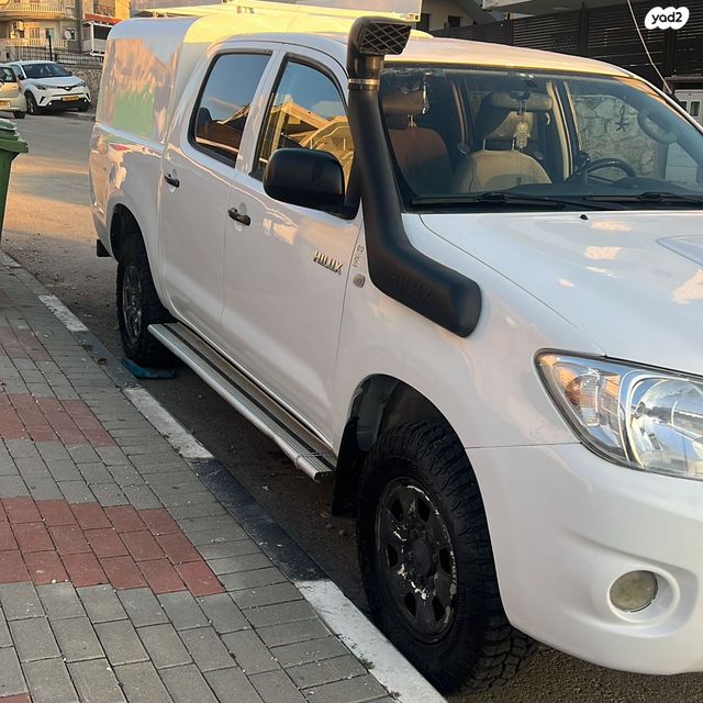 מודעת רכב טויוטה היילקס