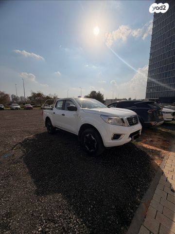 ניסאן נבארה