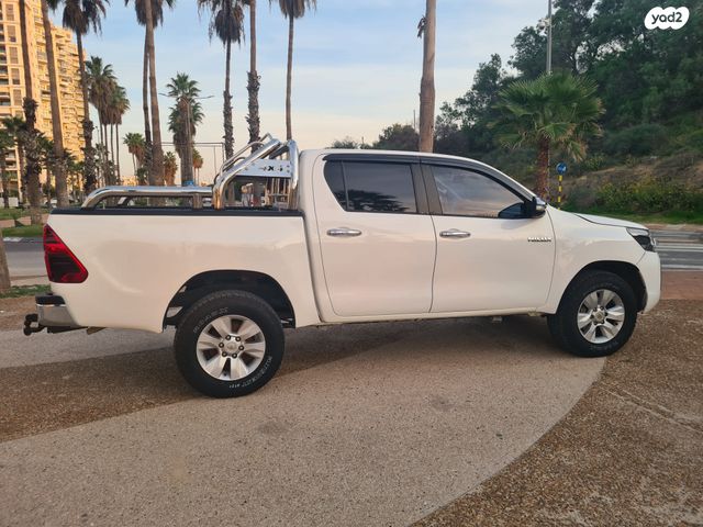 טויוטה היילקס