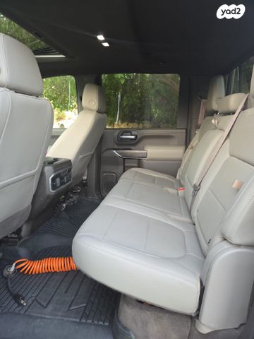 שברולט סילברדו