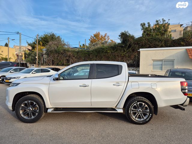 מיצובישי טרייטון / L200