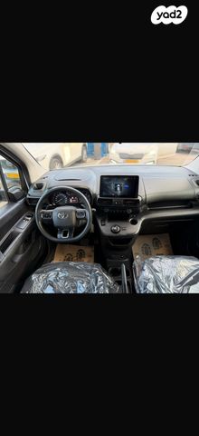 טויוטה פרואייס סיטי