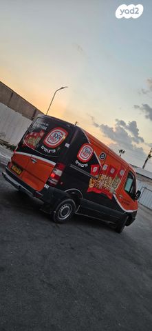 מודעת רכב מרצדס-בנץ ספרינטר