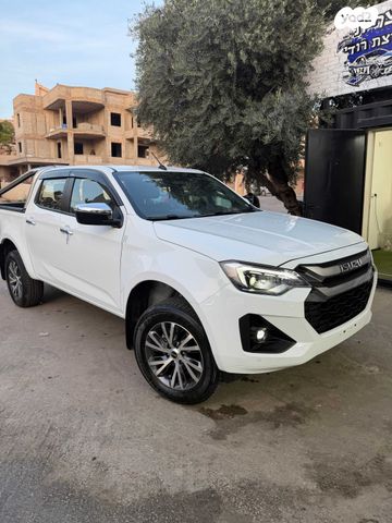 מודעת רכב איסוזו די-מקס