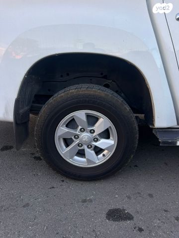 מיצובישי טרייטון / L200