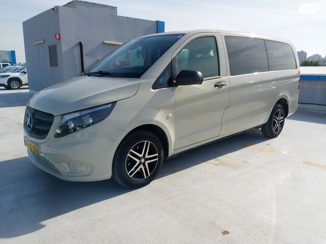 מודעת רכב מרצדס-בנץ ויטו