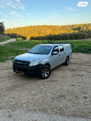 איסוזו די-מקס