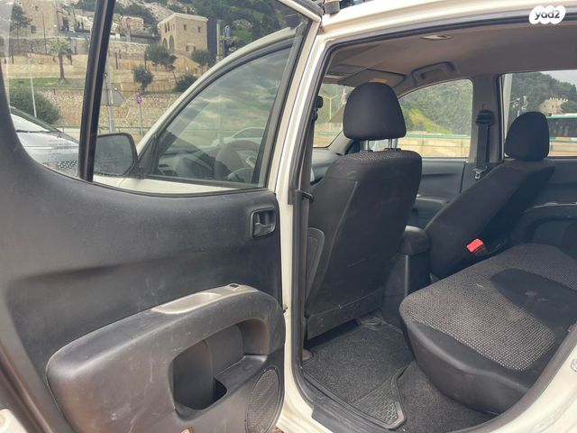 מיצובישי טרייטון / L200