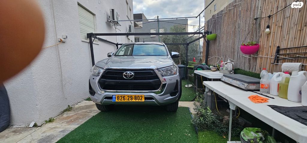 טויוטה היילקס