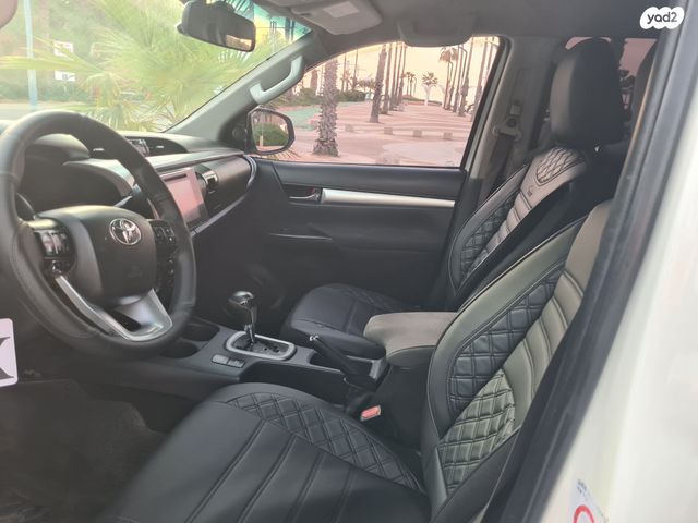 טויוטה היילקס