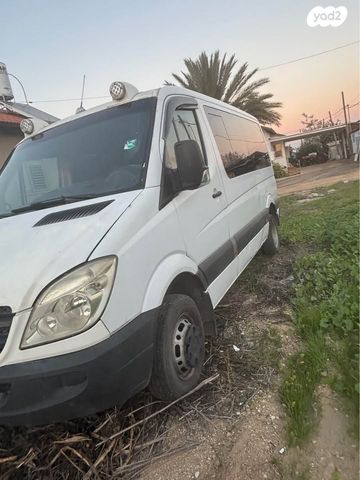 מודעת רכב מרצדס-בנץ ספרינטר