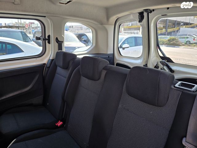 טויוטה פרואייס סיטי