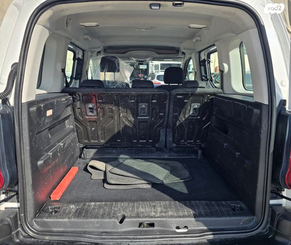 טויוטה פרואייס סיטי