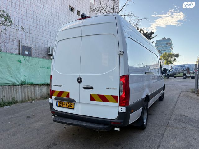 מודעת רכב מרצדס-בנץ ספרינטר 2