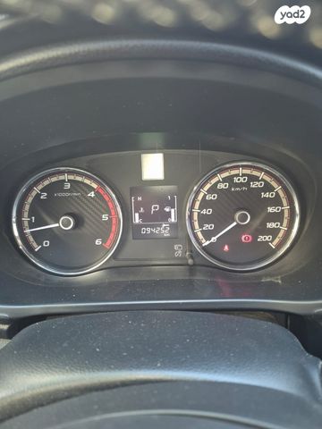 מיצובישי טרייטון / L200