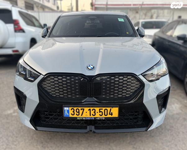 מודעת רכב ב מ וו iX2