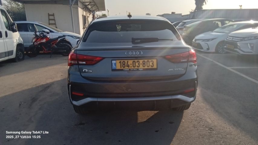 מודעת רכב אאודי Q3 2