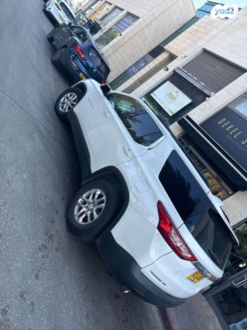 שברולט טראוורס