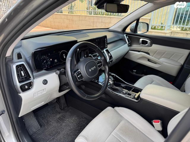 מודעת רכב קיה סורנטו