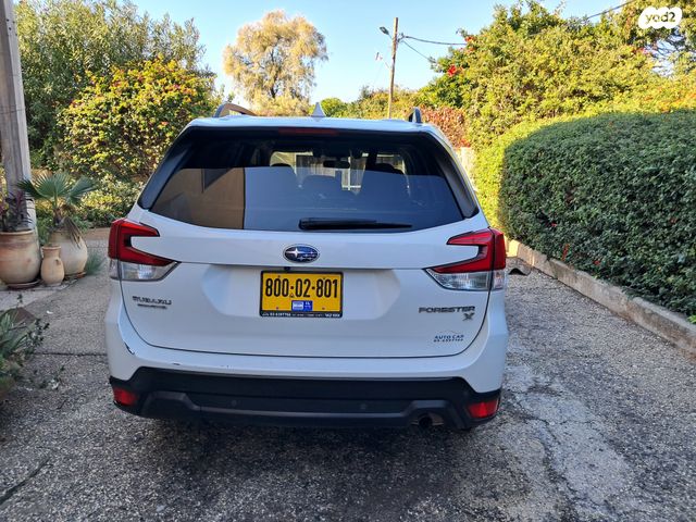 סובארו פורסטר