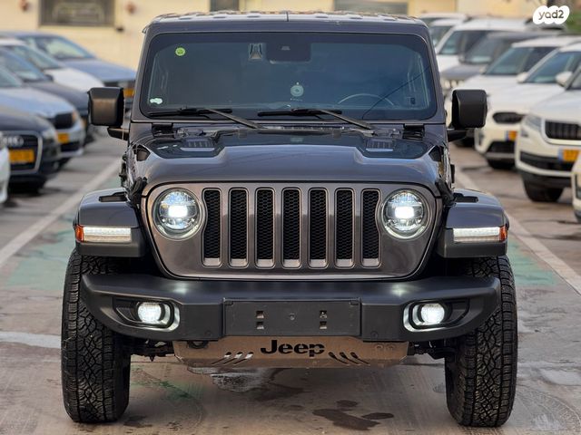 מודעת רכב ג'יפ רנגלר