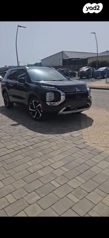 מיצובישי אאוטלנדר