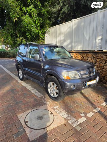 מיצובישי פג'רו