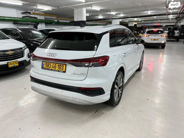 אאודי Q4 e-tron
