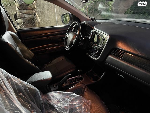 מודעת רכב מיצובישי אאוטלנדר