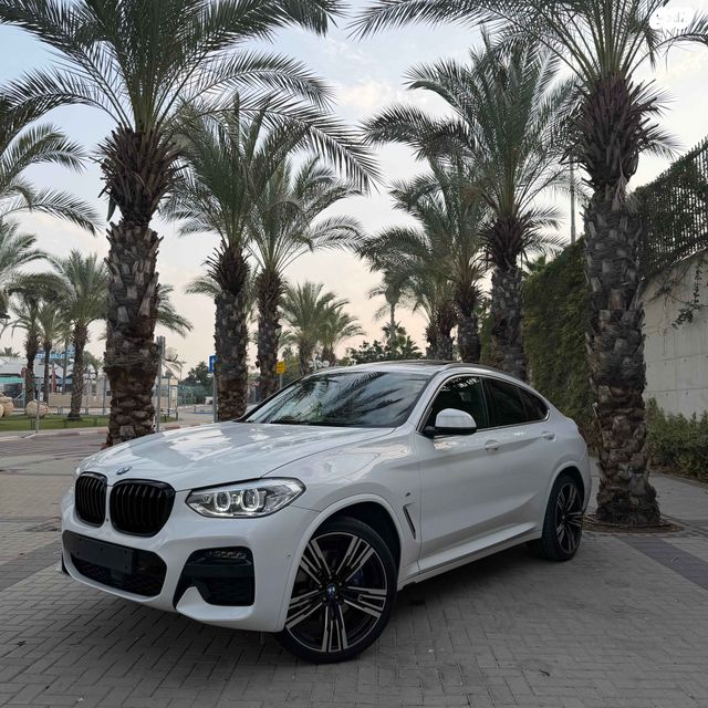 ב מ וו X4
